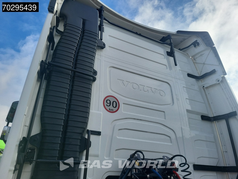 Tractor Volvo FH 460 4X2 I-ParkCool 2xTanks Navi LED ACC Euro 6: foto 10 Tractor Volvo FH 460 4X2 I-ParkCool 2xTanks Navi LED ACC Euro 6: foto 10