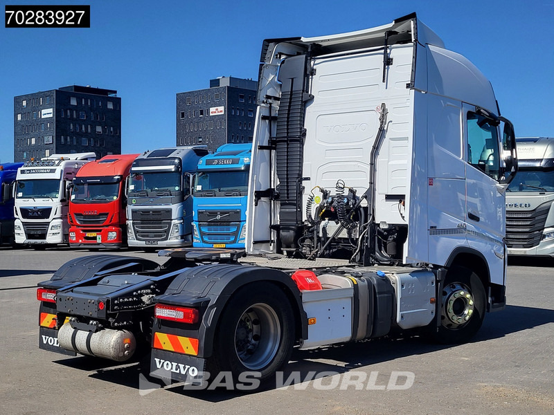 Volvo FH 460 4X2 LNG VEB+ I-ParkCool LED ACC - Tractor: foto 5 Volvo FH 460 4X2 LNG VEB+ I-ParkCool LED ACC - Tractor: foto 5