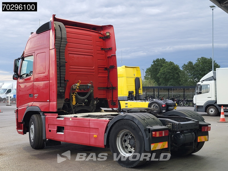 Volvo FH 460 4X2 XL EEV VEB+ ACC 2x Tanks Xenon - Tractor: foto 2 Volvo FH 460 4X2 XL EEV VEB+ ACC 2x Tanks Xenon - Tractor: foto 2