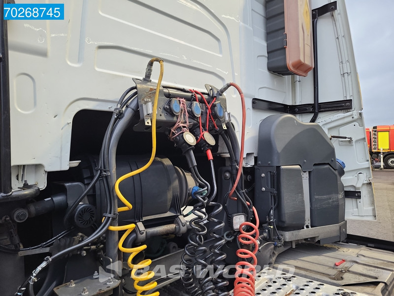 Tractor Volvo FH 460 4X2 XL Retarder 2x Tanks Xenon: foto 8
