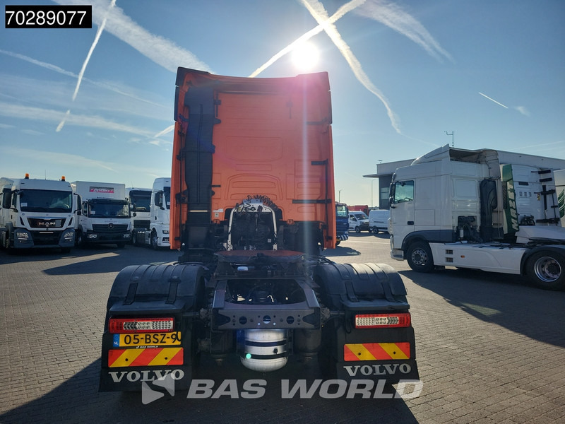 Volvo FH 460 FH 4X2 NL-Truck 2xTanks VEB+ Alcoa Navi Euro 6 - Tractor: foto 3 Volvo FH 460 FH 4X2 NL-Truck 2xTanks VEB+ Alcoa Navi Euro 6 - Tractor: foto 3