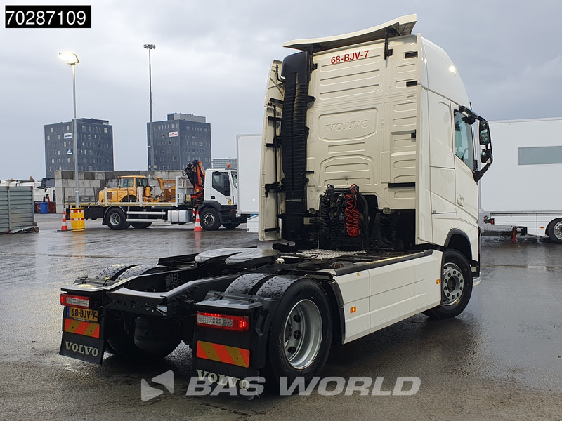 Volvo FH 500 4X2 NL-Truck XL 2xTanks I-ParkCool VEB+ Xenon - Tractor: foto 5 Volvo FH 500 4X2 NL-Truck XL 2xTanks I-ParkCool VEB+ Xenon - Tractor: foto 5