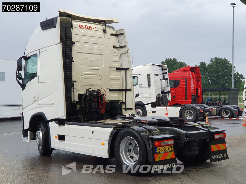 Volvo FH 500 4X2 NL-Truck XL 2xTanks I-ParkCool VEB+ Xenon - Tractor: foto 2 Volvo FH 500 4X2 NL-Truck XL 2xTanks I-ParkCool VEB+ Xenon - Tractor: foto 2