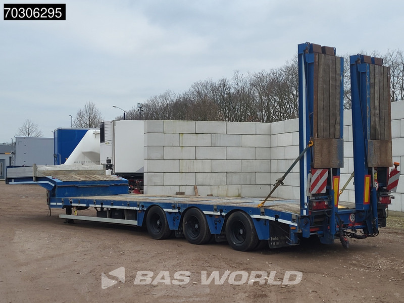 Turbos-Hoet TUV 03/26 3x Steering Axle - Semi-reboque baixa: foto 2 Turbos-Hoet TUV 03/26 3x Steering Axle - Semi-reboque baixa: foto 2