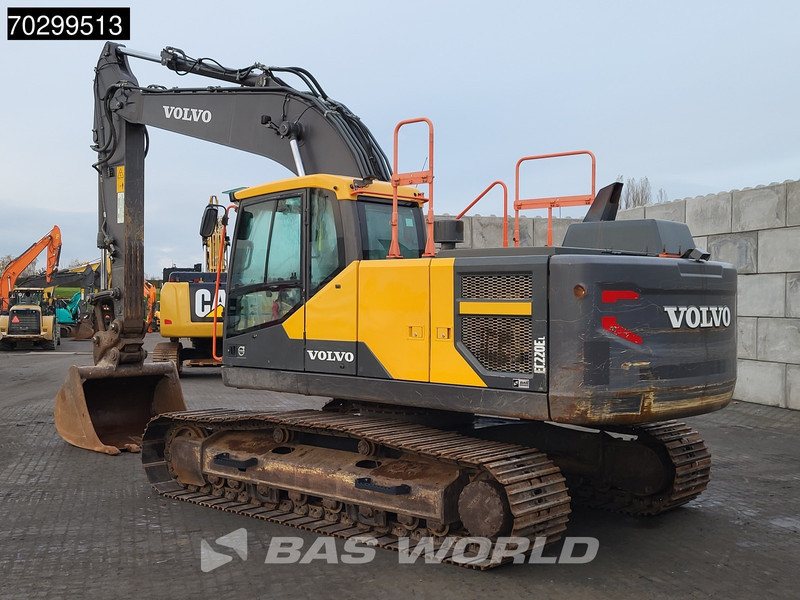 Volvo EC220 E L - Escavadora de rastos: foto 2 Volvo EC220 E L - Escavadora de rastos: foto 2