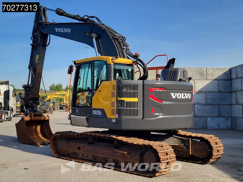 Volvo ECR235 E L - Escavadora de rastos: foto 2 Volvo ECR235 E L - Escavadora de rastos: foto 2