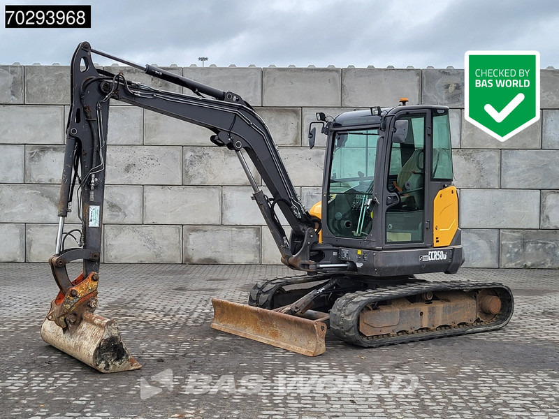Volvo ECR50 D - Mini escavadeira: foto 1 Volvo ECR50 D - Mini escavadeira: foto 1