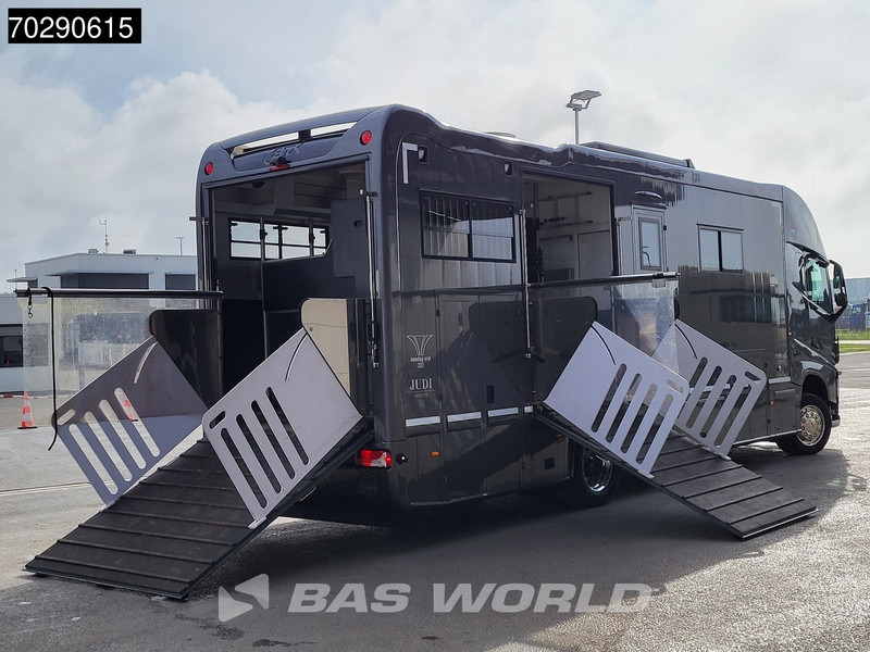Volvo FH 420 FH 4X2 NL-Truck STX Horse truck + Living 4 Horses Navi ACC Euro 6 - Camião de transporte de cavalos: foto 5 Volvo FH 420 FH 4X2 NL-Truck STX Horse truck + Living 4 Horses Navi ACC Euro 6 - Camião de transporte de cavalos: foto 5
