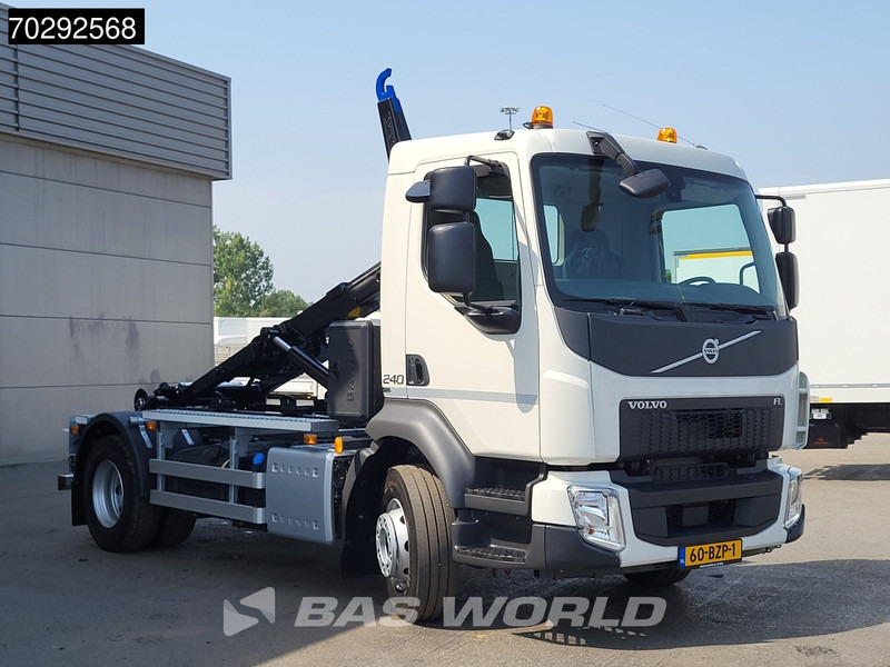 Volvo FL 240 4X2 NEW 2023 registration NL-Truck 8tons hooklift Abrollkipper Manual Euro 6 - Camião polibenne: foto 3 Volvo FL 240 4X2 NEW 2023 registration NL-Truck 8tons hooklift Abrollkipper Manual Euro 6 - Camião polibenne: foto 3