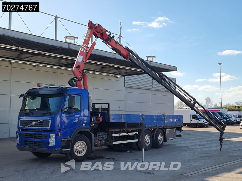 Volvo FM 330 6X2 HMF 1820 K3 Kran Crane Lift+Steering Axle Xenon Euro 5 - Camião de caixa aberta/ Plataforma, Camião grua: foto 5 Volvo FM 330 6X2 HMF 1820 K3 Kran Crane Lift+Steering Axle Xenon Euro 5 - Camião de caixa aberta/ Plataforma, Camião grua: foto 5