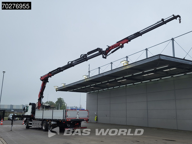 Volvo FM 450 6X2 HMF3220 K5 + Jib K5 Crane Kran Lift-Steering Axle VEB+ Automatic - Camião de caixa aberta/ Plataforma, Camião grua: foto 2 Volvo FM 450 6X2 HMF3220 K5 + Jib K5 Crane Kran Lift-Steering Axle VEB+ Automatic - Camião de caixa aberta/ Plataforma, Camião grua: foto 2