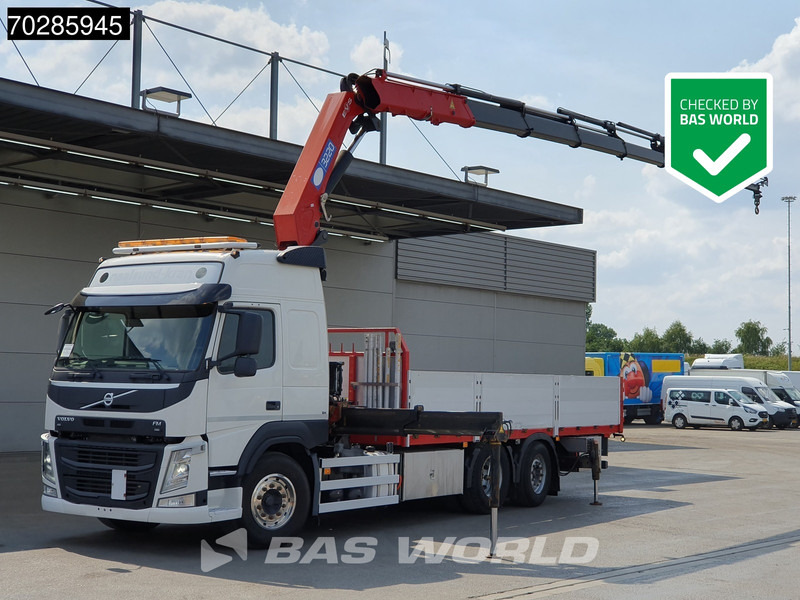 Volvo FM 500 6X2 HMF 3220-K7 Crane Kran Lift-Steering Axle Euro 6 - Camião de caixa aberta/ Plataforma, Camião grua: foto 1 Volvo FM 500 6X2 HMF 3220-K7 Crane Kran Lift-Steering Axle Euro 6 - Camião de caixa aberta/ Plataforma, Camião grua: foto 1
