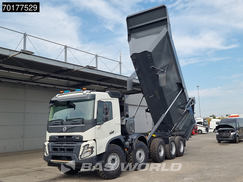 Volvo FMX 520 10X4 NEW 30m3 Mining tipper 50Tons Payload Retarder Euro 3 - Camião basculante: foto 3 Volvo FMX 520 10X4 NEW 30m3 Mining tipper 50Tons Payload Retarder Euro 3 - Camião basculante: foto 3