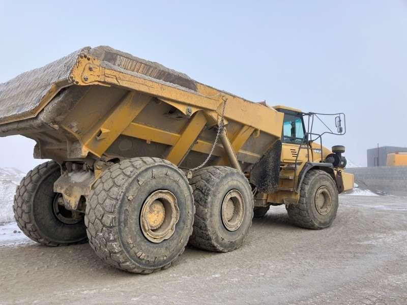 Bell B40D 6X6 - Caminhão articulado: foto 5 Bell B40D 6X6 - Caminhão articulado: foto 5