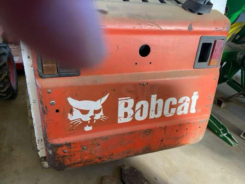 Bobcat T140 - Mini pá carregadora: foto 3 Bobcat T140 - Mini pá carregadora: foto 3