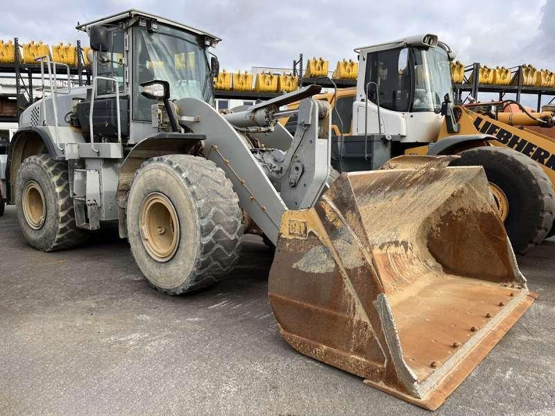 Caterpillar 962K - Pá carregadora de rodas: foto 1 Caterpillar 962K - Pá carregadora de rodas: foto 1