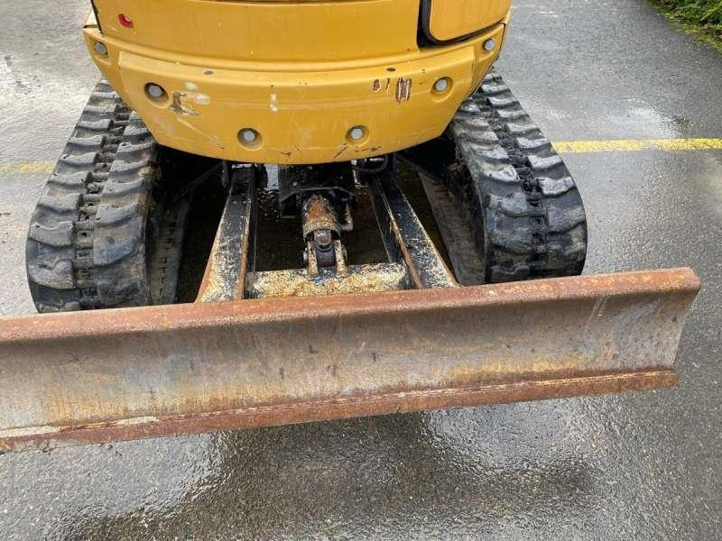 Caterpillar CANOPY 302.7DCR MACHINE SUISSE - Mini escavadeira: foto 5 Caterpillar CANOPY 302.7DCR MACHINE SUISSE - Mini escavadeira: foto 5