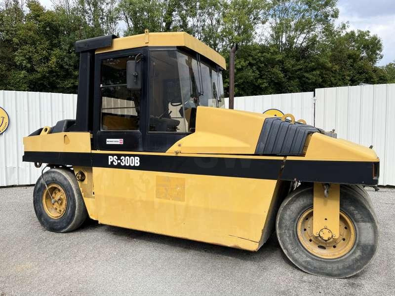 Caterpillar PS300B - Compactador de pneus: foto 1 Caterpillar PS300B - Compactador de pneus: foto 1
