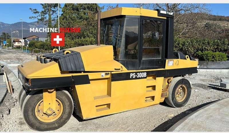 Caterpillar PS300B - Compactador de pneus: foto 1 Caterpillar PS300B - Compactador de pneus: foto 1