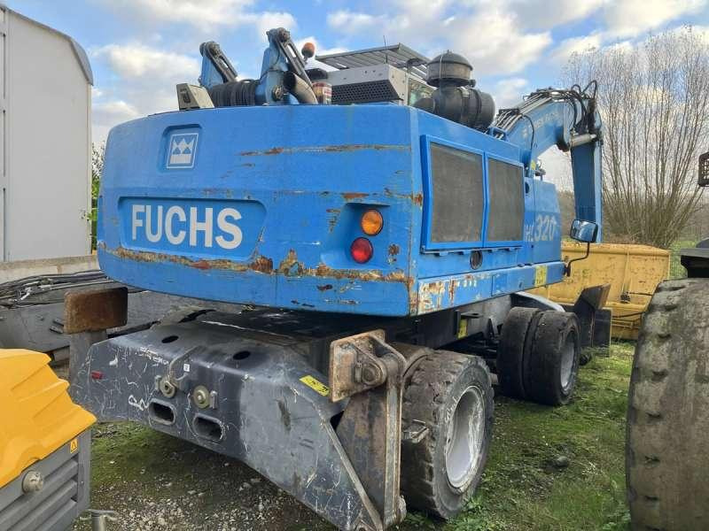 Fuchs MHL 320 - Manipulador de material: foto 5 Fuchs MHL 320 - Manipulador de material: foto 5