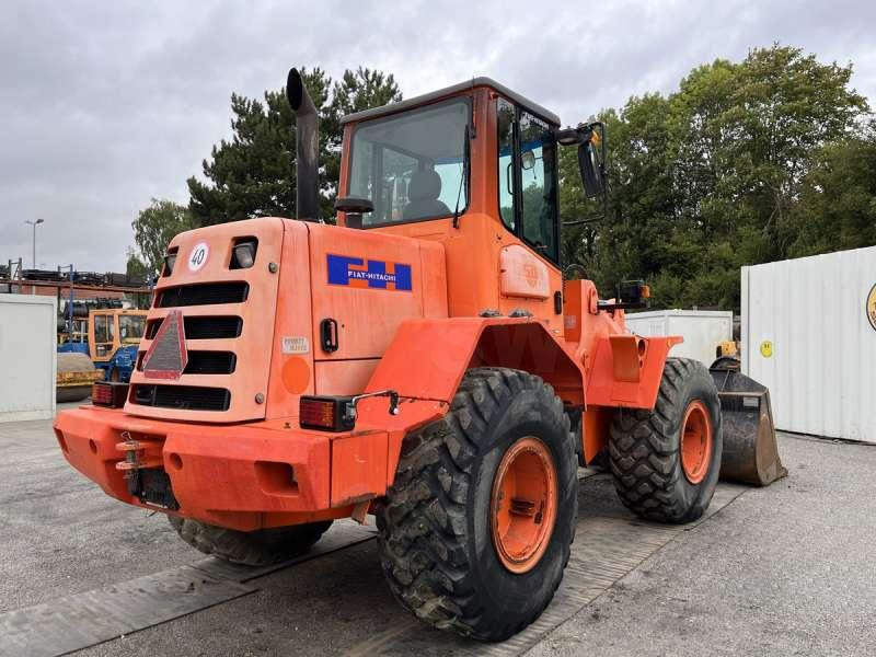 Hitachi W130A - Pá carregadora de rodas: foto 5 Hitachi W130A - Pá carregadora de rodas: foto 5