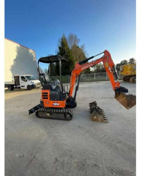 Hitachi ZX19U-6 - Mini escavadeira: foto 2 Hitachi ZX19U-6 - Mini escavadeira: foto 2