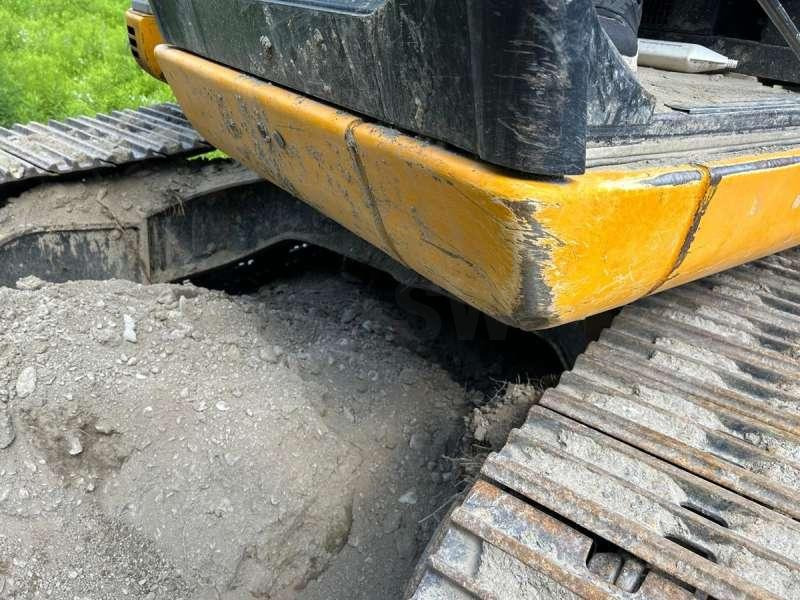 Jcb JZ140LC MACHINE SUISSE - Escavadora de rastos: foto 4 Jcb JZ140LC MACHINE SUISSE - Escavadora de rastos: foto 4