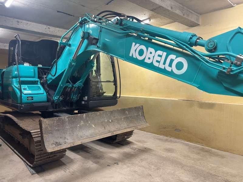 Escavadora de rastos Kobelco SK130LC: foto 1