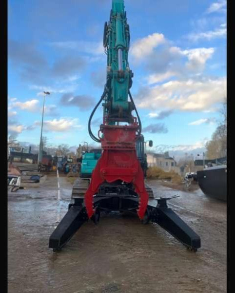 Kobelco SK210LC-10E - Manipulador de material: foto 5 Kobelco SK210LC-10E - Manipulador de material: foto 5