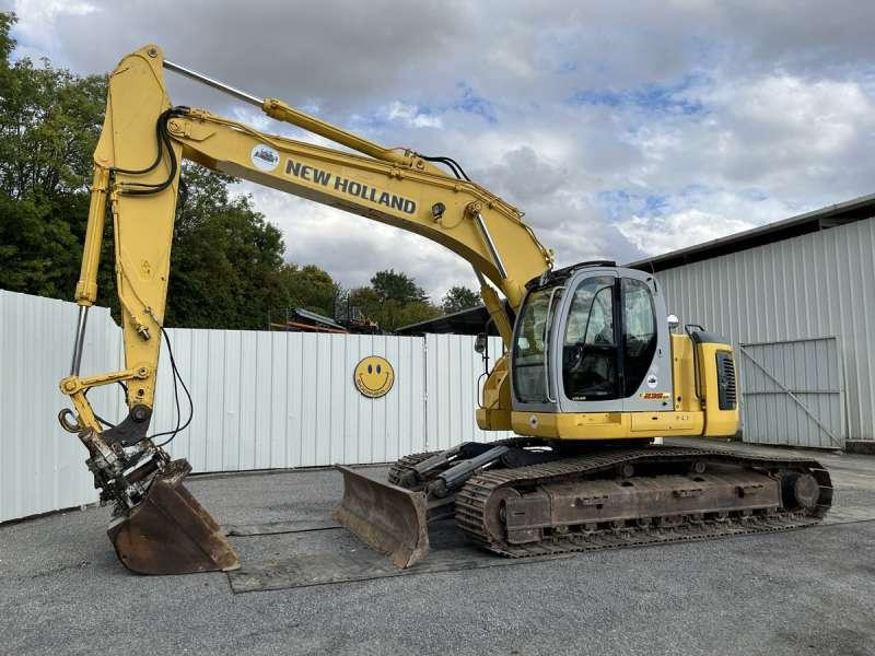 Kobelco SK235SRNLC-1ES - Escavadora de rastos: foto 1 Kobelco SK235SRNLC-1ES - Escavadora de rastos: foto 1