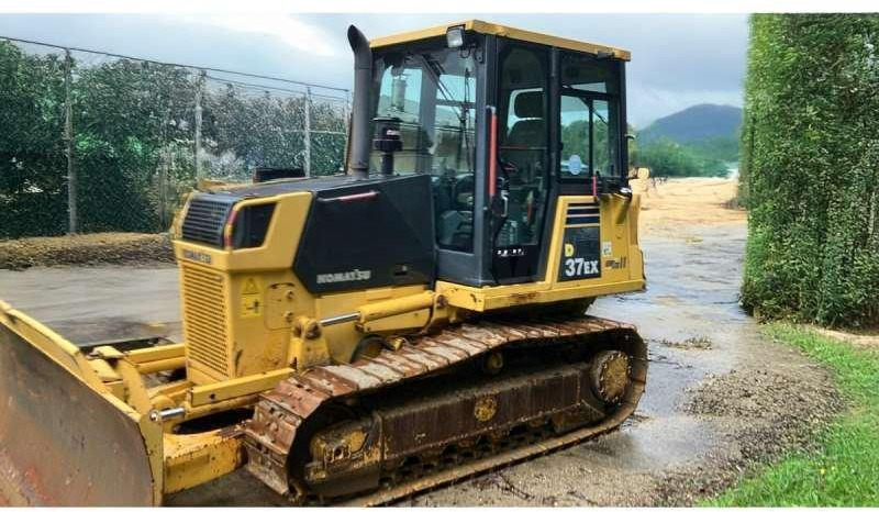 Komatsu D37EX - Buldôzer: foto 2 Komatsu D37EX - Buldôzer: foto 2