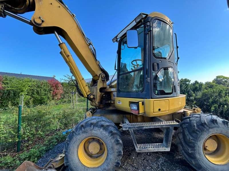 Komatsu PW98MR-6 - Escavadeira de rodas: foto 4 Komatsu PW98MR-6 - Escavadeira de rodas: foto 4