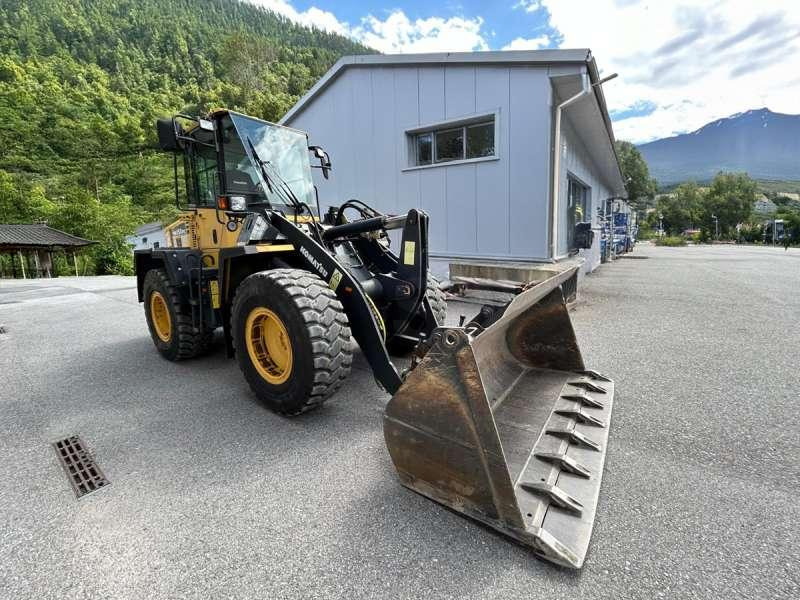Komatsu WA150PZ-5 - Pá carregadora de rodas: foto 2 Komatsu WA150PZ-5 - Pá carregadora de rodas: foto 2