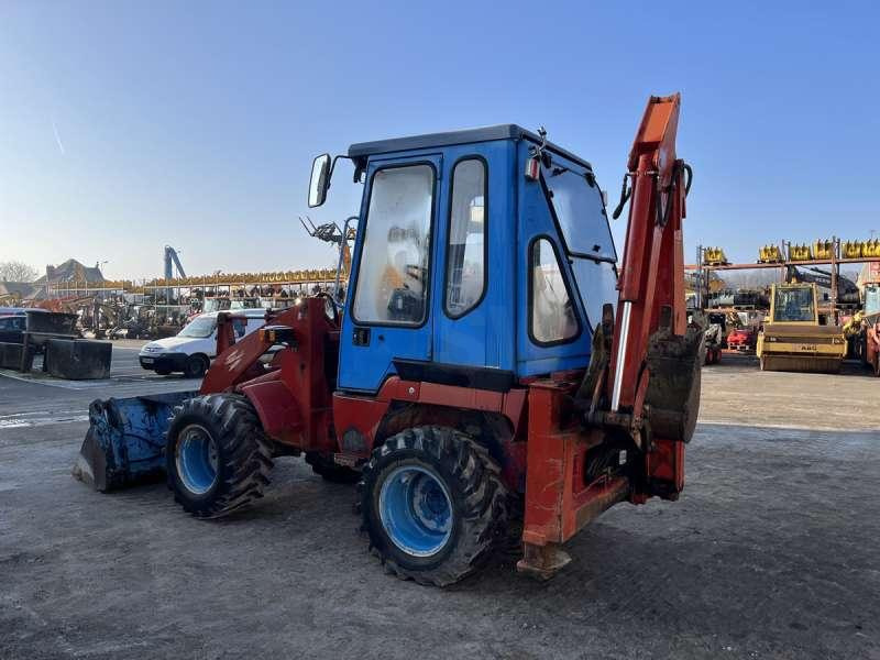 Kubota R520 - Retroescavadeira: foto 5 Kubota R520 - Retroescavadeira: foto 5