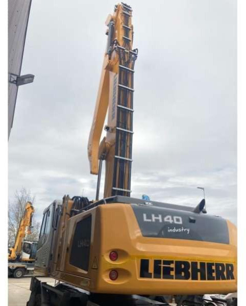 Liebherr LH40 M LITRONIC - Manipulador de material: foto 5 Liebherr LH40 M LITRONIC - Manipulador de material: foto 5