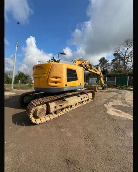 Liebherr R926 COMPACT - Escavadora de rastos: foto 4 Liebherr R926 COMPACT - Escavadora de rastos: foto 4