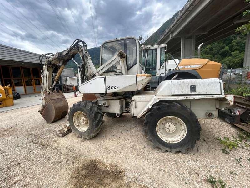 Leasing de Mecalac 8CXI Mecalac 8CXI: foto 16