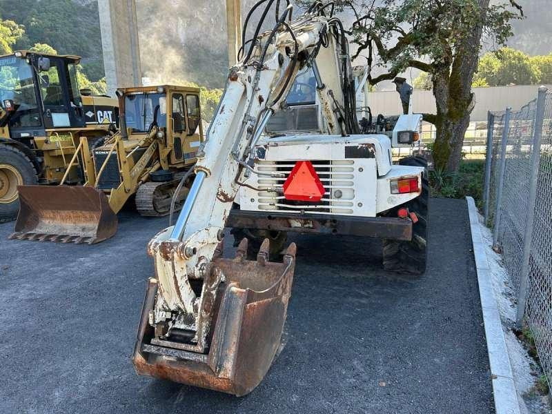 Leasing de Mecalac 8CXI Mecalac 8CXI: foto 28