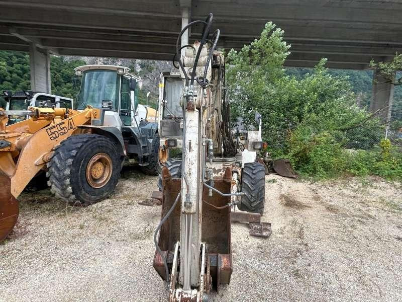 Leasing de Mecalac 8CXI Mecalac 8CXI: foto 23