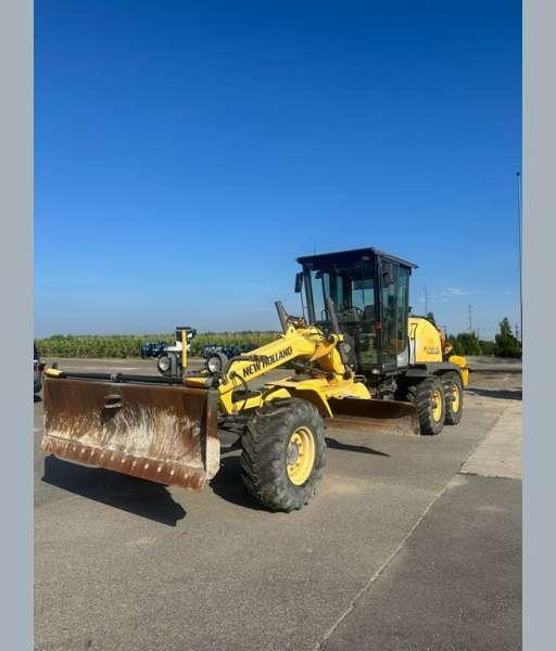 New Holland F106.6A 6X6 MACHINE SUISSE - Motoniveladora: foto 1 New Holland F106.6A 6X6 MACHINE SUISSE - Motoniveladora: foto 1