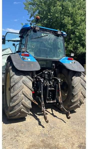 New Holland TM175 - Trator: foto 3 New Holland TM175 - Trator: foto 3