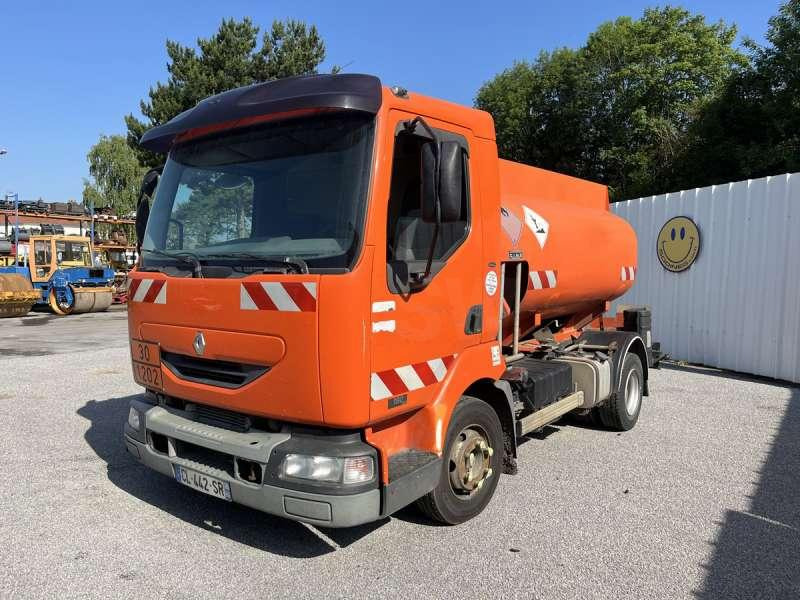 Renault Camion Citerne MIDLUM 180 DCI - Caminhão tanque: foto 2 Renault Camion Citerne MIDLUM 180 DCI - Caminhão tanque: foto 2