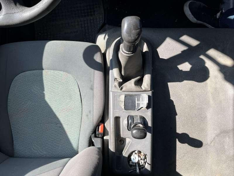 Caminhão tanque Renault MIDLUM 180 DCI: foto 45