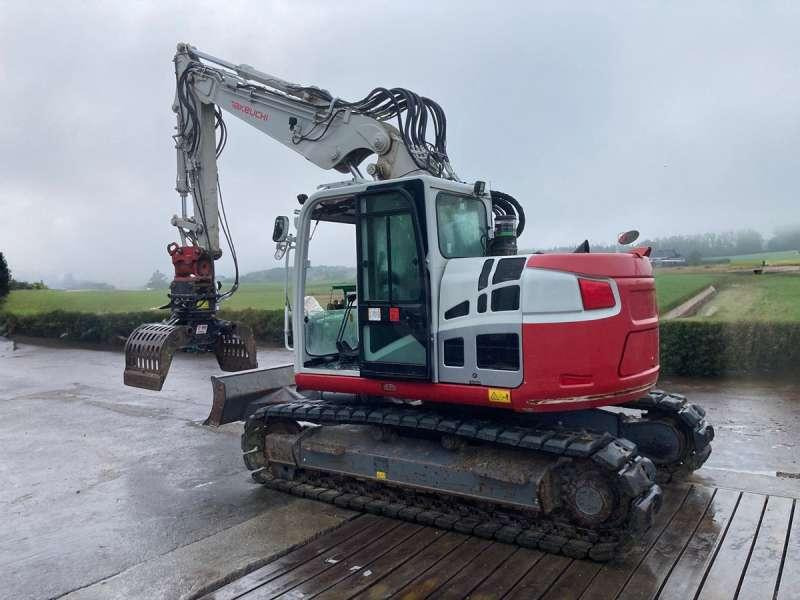 Takeuchi TB2150R - Escavadora de rastos: foto 2 Takeuchi TB2150R - Escavadora de rastos: foto 2