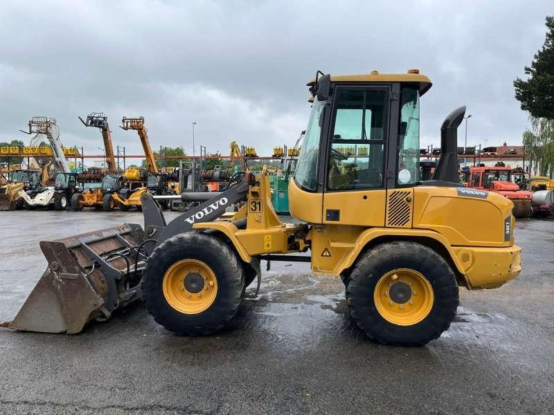 Volvo L30G - Pá carregadora de rodas: foto 4 Volvo L30G - Pá carregadora de rodas: foto 4