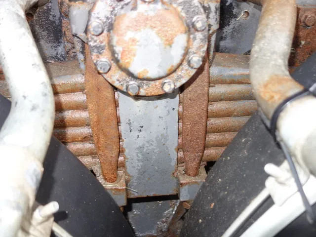 DAF 85.410 CF 6X4 SLEEL SPRINGS MANUAL GEARBOX - Camião polibenne: foto 5 DAF 85.410 CF 6X4 SLEEL SPRINGS MANUAL GEARBOX - Camião polibenne: foto 5