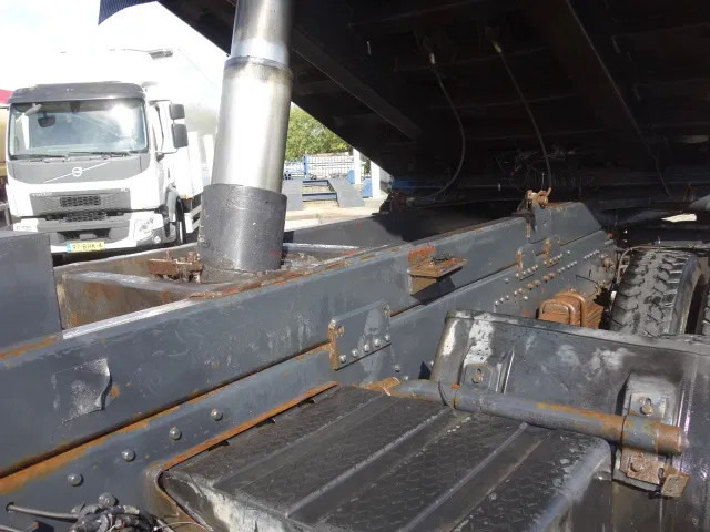 MAN 41-414 MEILLER KIPPER 8X4,MANUAL POMP - Camião basculante: foto 5 MAN 41-414 MEILLER KIPPER 8X4,MANUAL POMP - Camião basculante: foto 5