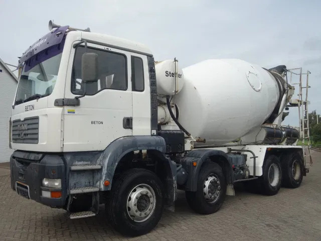 MAN TGA 35.360 8X4 MIXER STEEL SPRINGS BIG AXELS MANUAL FEUL POMP - Camião betoneira: foto 2 MAN TGA 35.360 8X4 MIXER STEEL SPRINGS BIG AXELS MANUAL FEUL POMP - Camião betoneira: foto 2