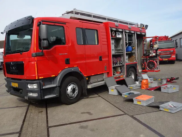 MAN TGM 15-250 FOAM TANK WATERTANK JOHNSTAD PUMP - Carro de bombeiro: foto 1 MAN TGM 15-250 FOAM TANK WATERTANK JOHNSTAD PUMP - Carro de bombeiro: foto 1