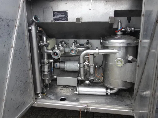 Renault Premium 370 16000liter steanless steeltank - Caminhão tanque: foto 3 Renault Premium 370 16000liter steanless steeltank - Caminhão tanque: foto 3